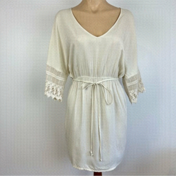 2CHILLIES Swimwear Australia Cover Boho Cream Crochet Sleeve Cover Up - Picture 1 of 13